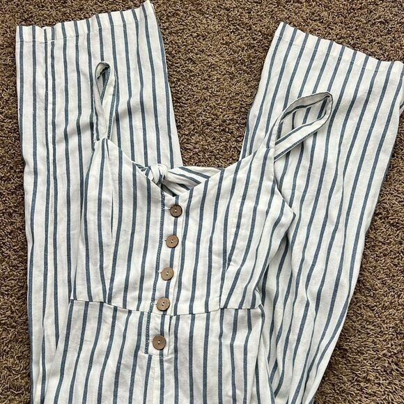 NWT Vintage Havana Pinstripe Jumpsuit with Open Back Size Small - Picture 13 of 13